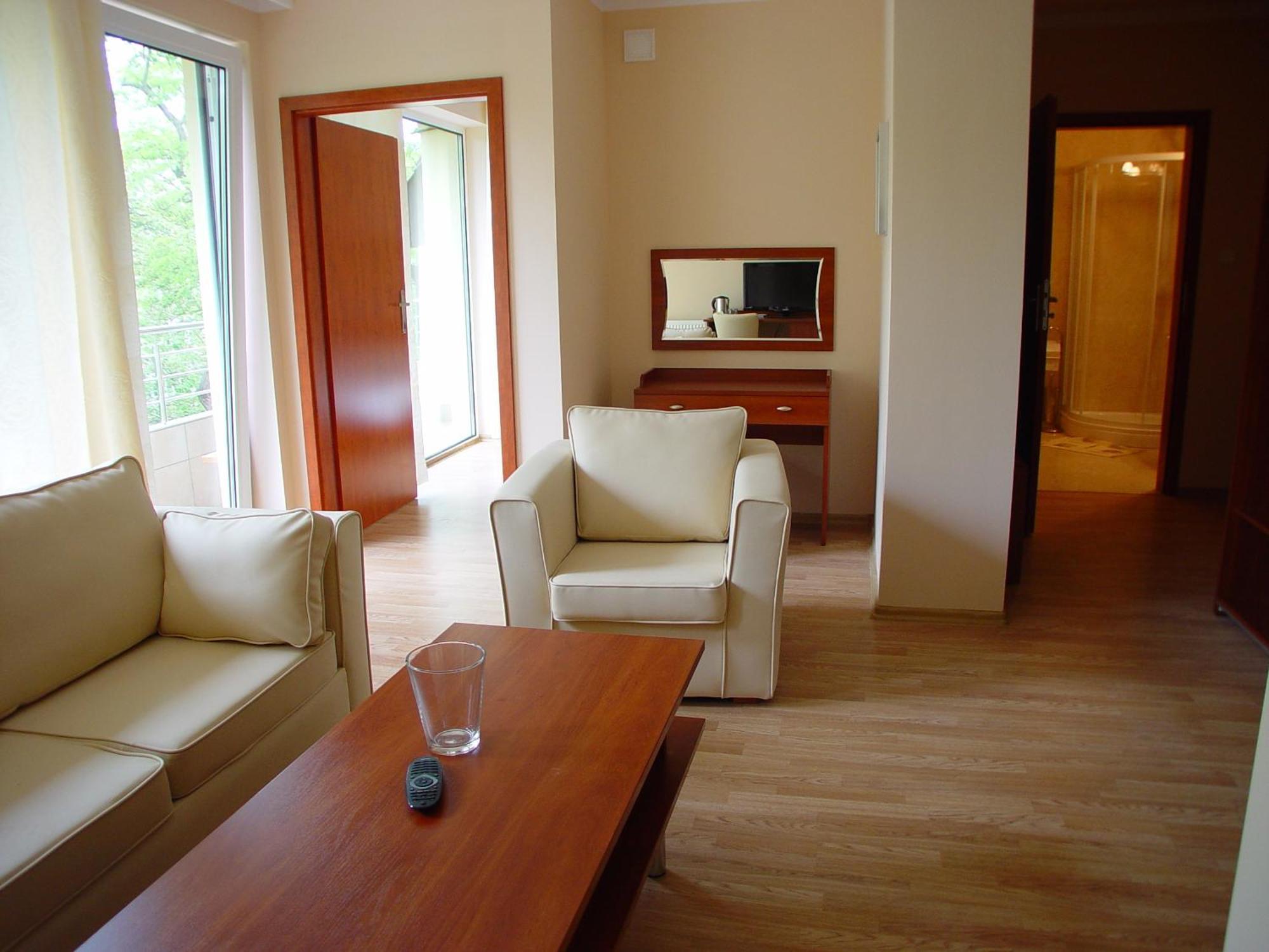 Floryda Jurata Bed & Breakfast Dış mekan fotoğraf