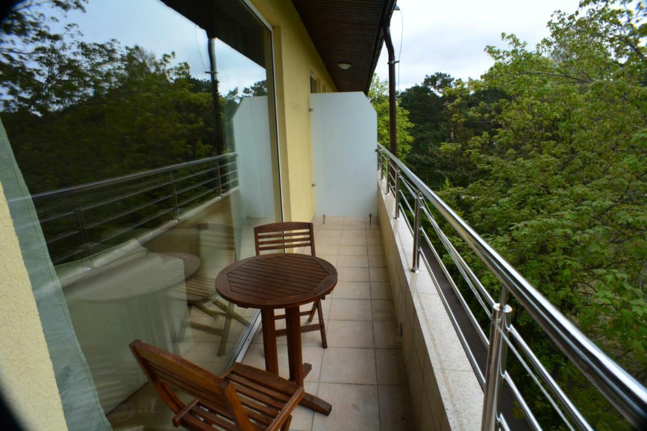 Floryda Jurata Bed & Breakfast Dış mekan fotoğraf