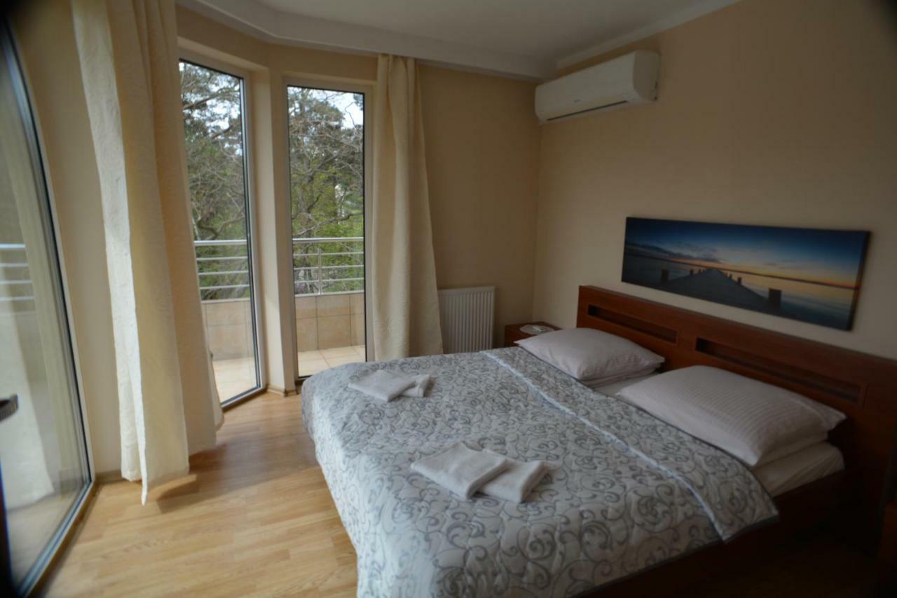 Floryda Jurata Bed & Breakfast Dış mekan fotoğraf